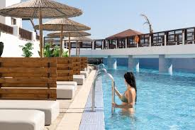 Costa Lindia Beach Resort