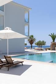 PHEIA: Vriniotis Resorts